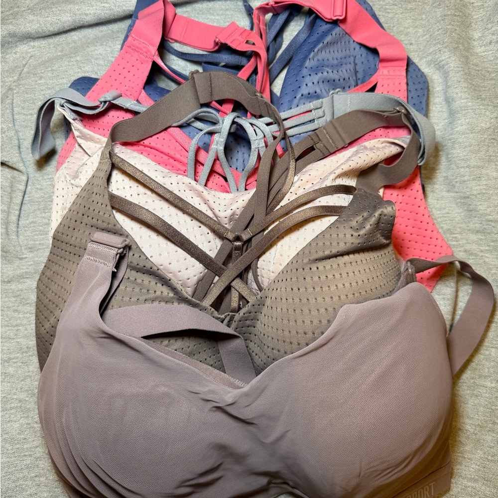 Victoria's Secret Pink and Gray Bra Set
